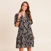 Robe courte &eacute;vas&eacute;e col tunisien noir femme
