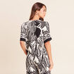 Chemise col v manches courtes fluides noir femme