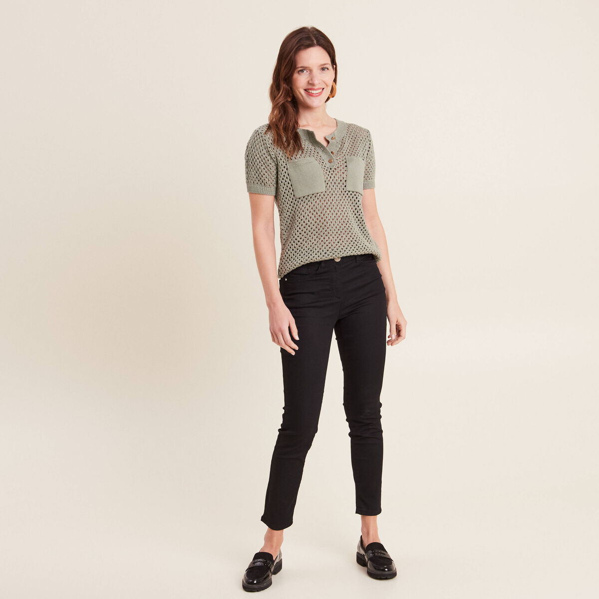 Pull manches courtes ajouré vert clair femme