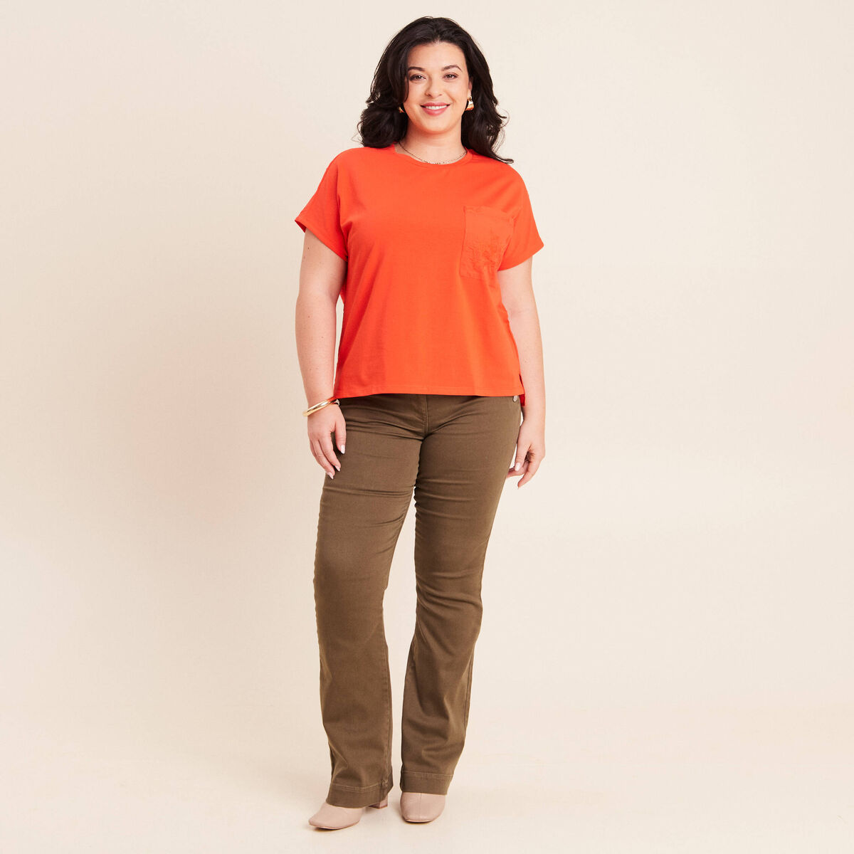 T-shirt col rond manches courtes poches orange fonc&eacute; femme