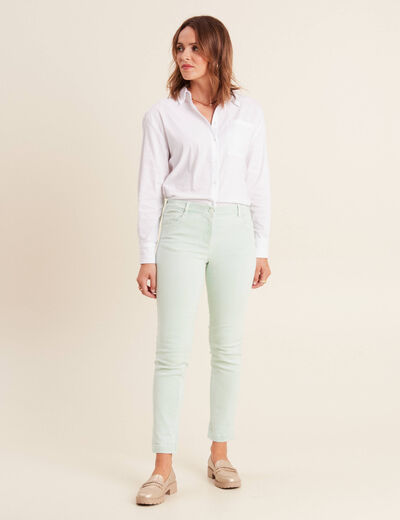 Jean ajusté 7/8ème 5 poches vert clair femme