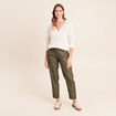 Pantalon coupe chino 7/8&egrave;me effet enduit vert kaki femme