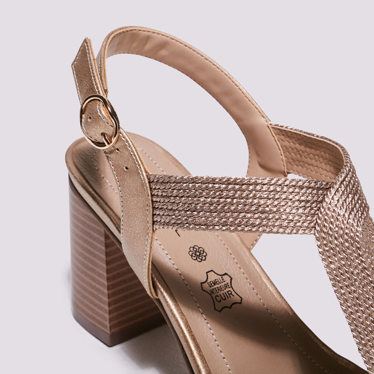Sandales &agrave; talons bottiers rose clair femme