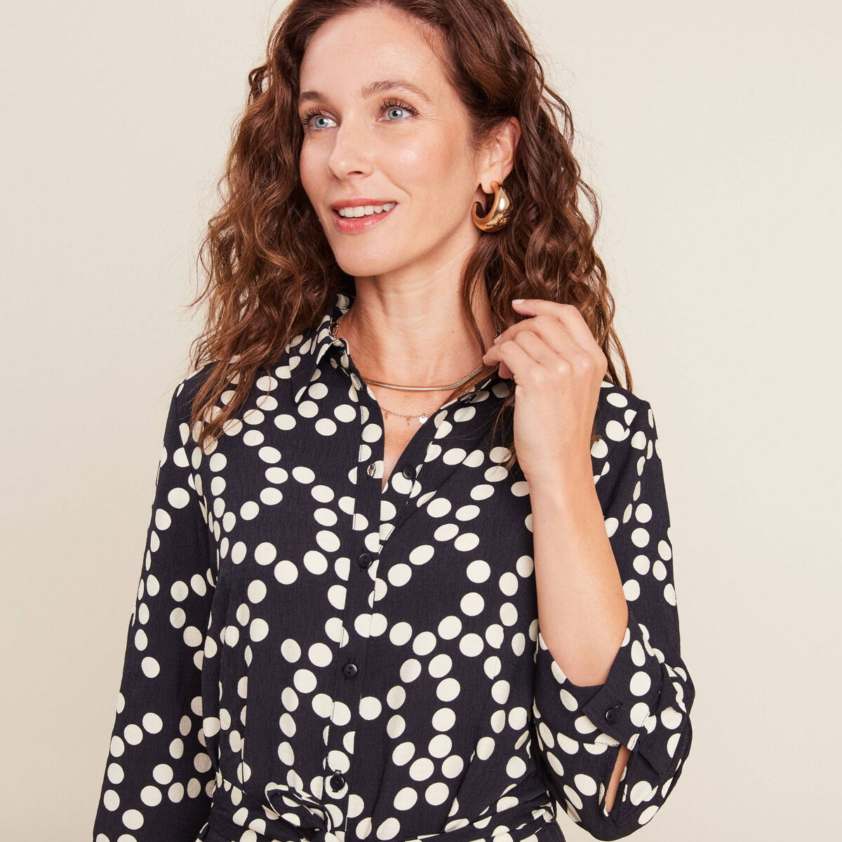 Robe longue évasée ceinturée noir femme