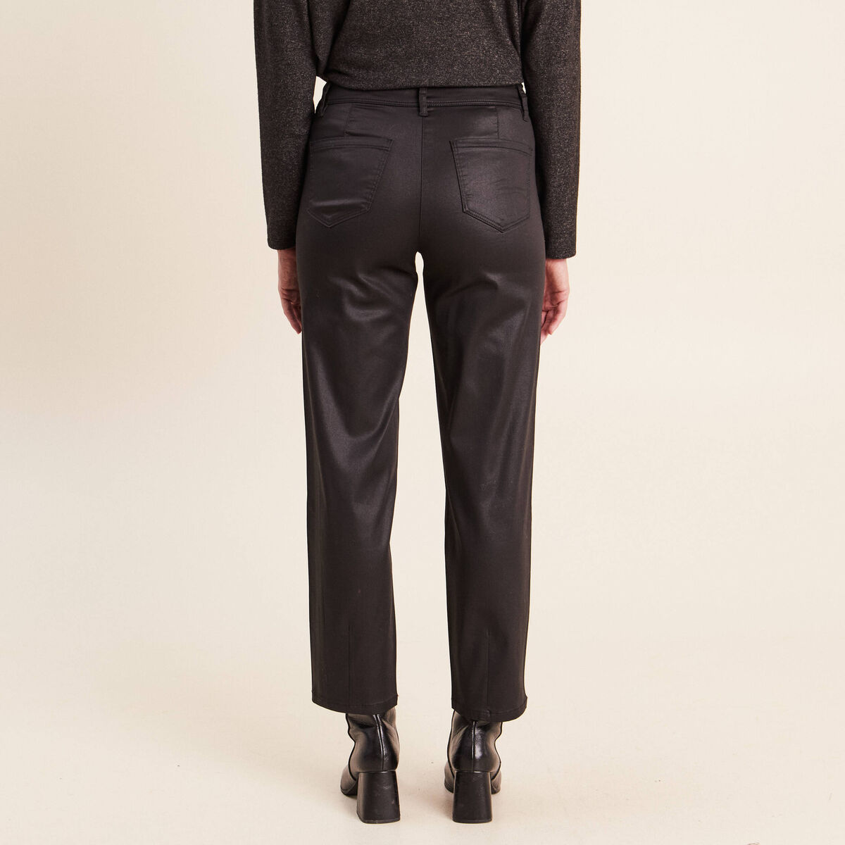 Pantalon enduit noir femme