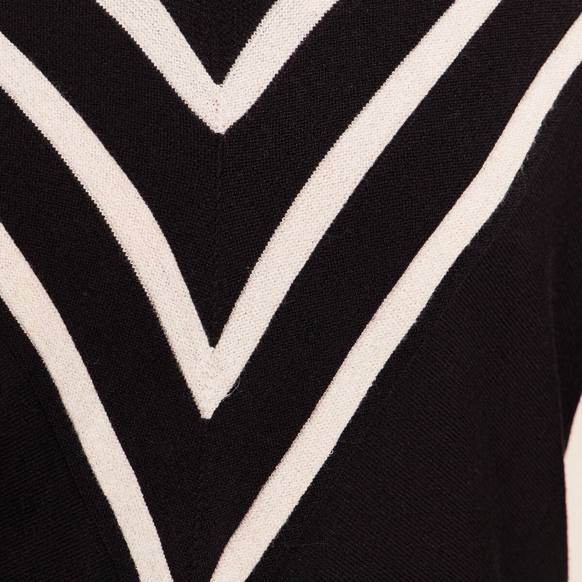 Pull col v noir femme