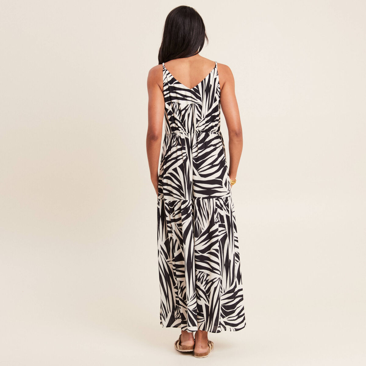 Robe longue évasée bretelles noir femme