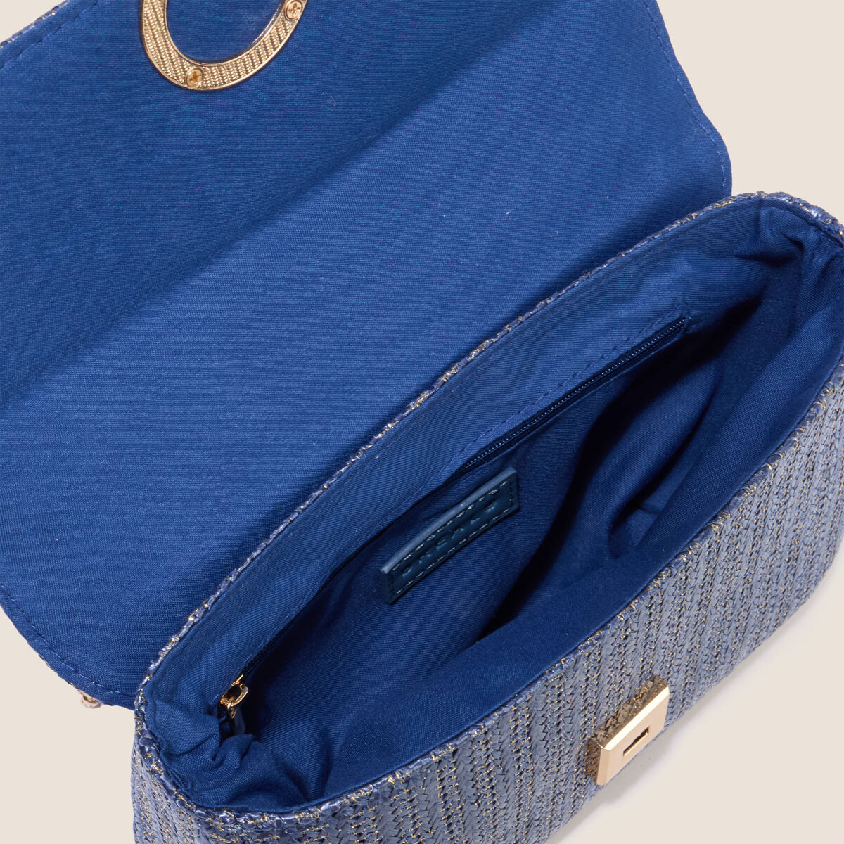 Sac raphia bandouli&egrave;re cha&icirc;ne bleu fonc&eacute; femme
