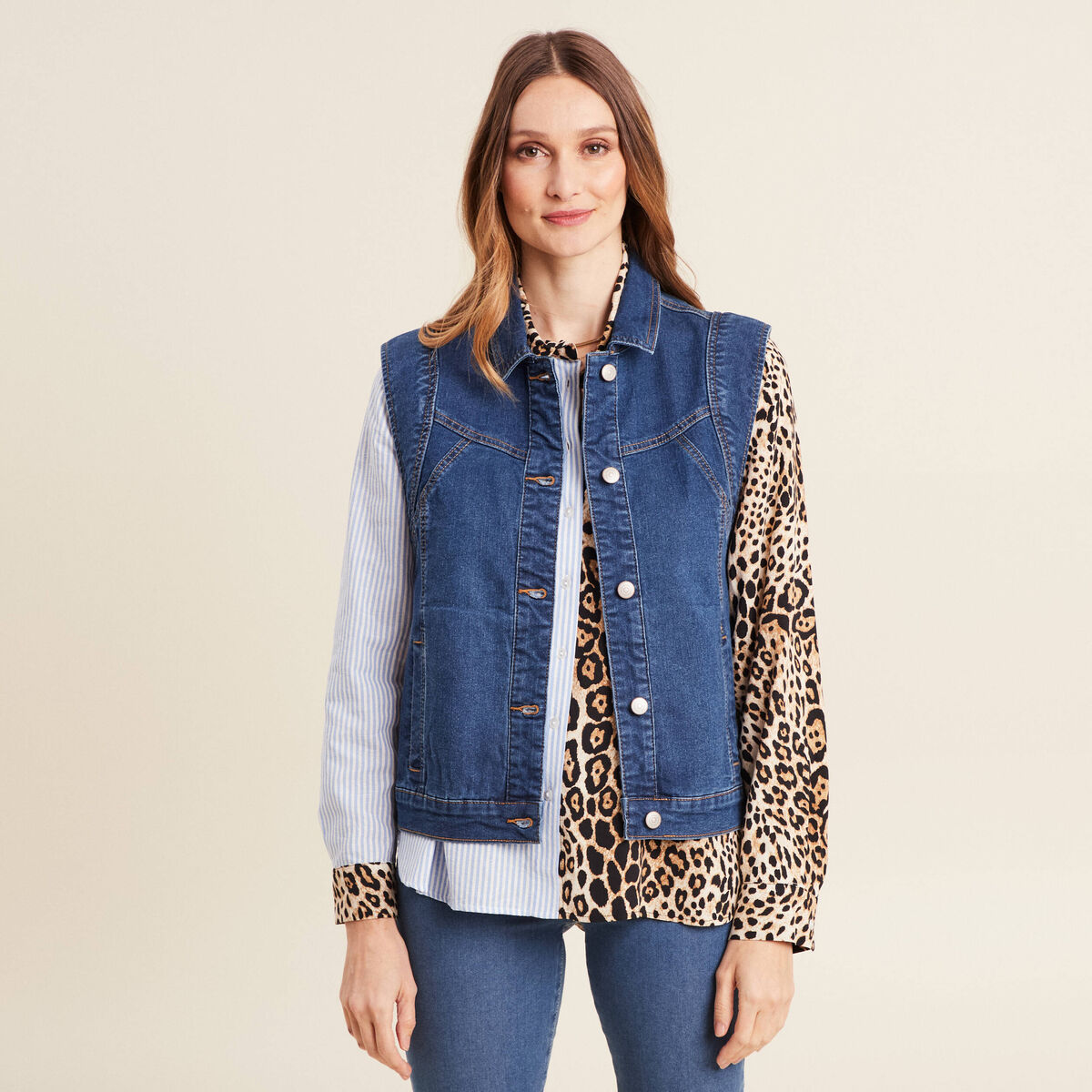 Veste droite sans manches en jean denim stone femme