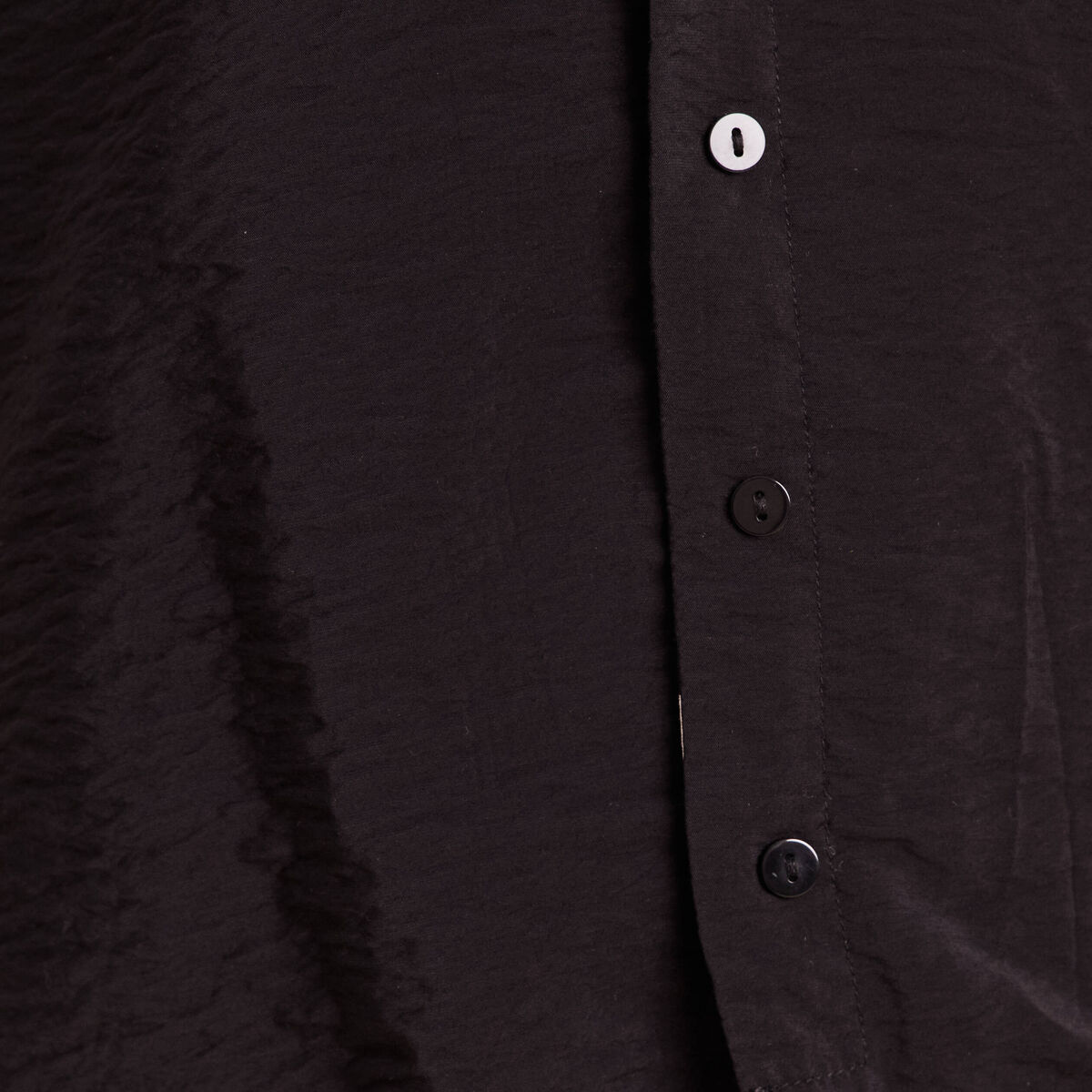 Chemise r&eacute;versible ample manches courtes noir femme