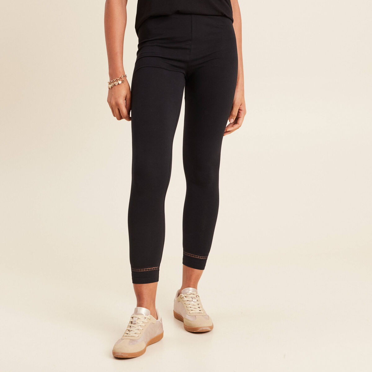 Pantalon legging 7/8&egrave;me noir femme
