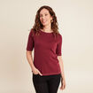 T-shirt ajust&eacute; col rond manches coudes bordeaux femme