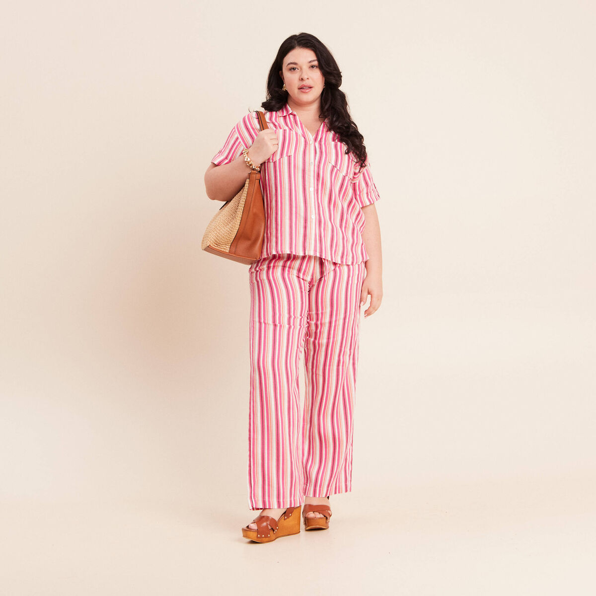 Pantalon coupe large en lin rose femme
