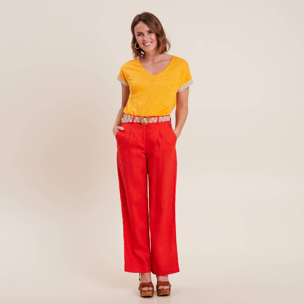 Pantalon large ceintur&eacute; orange femme