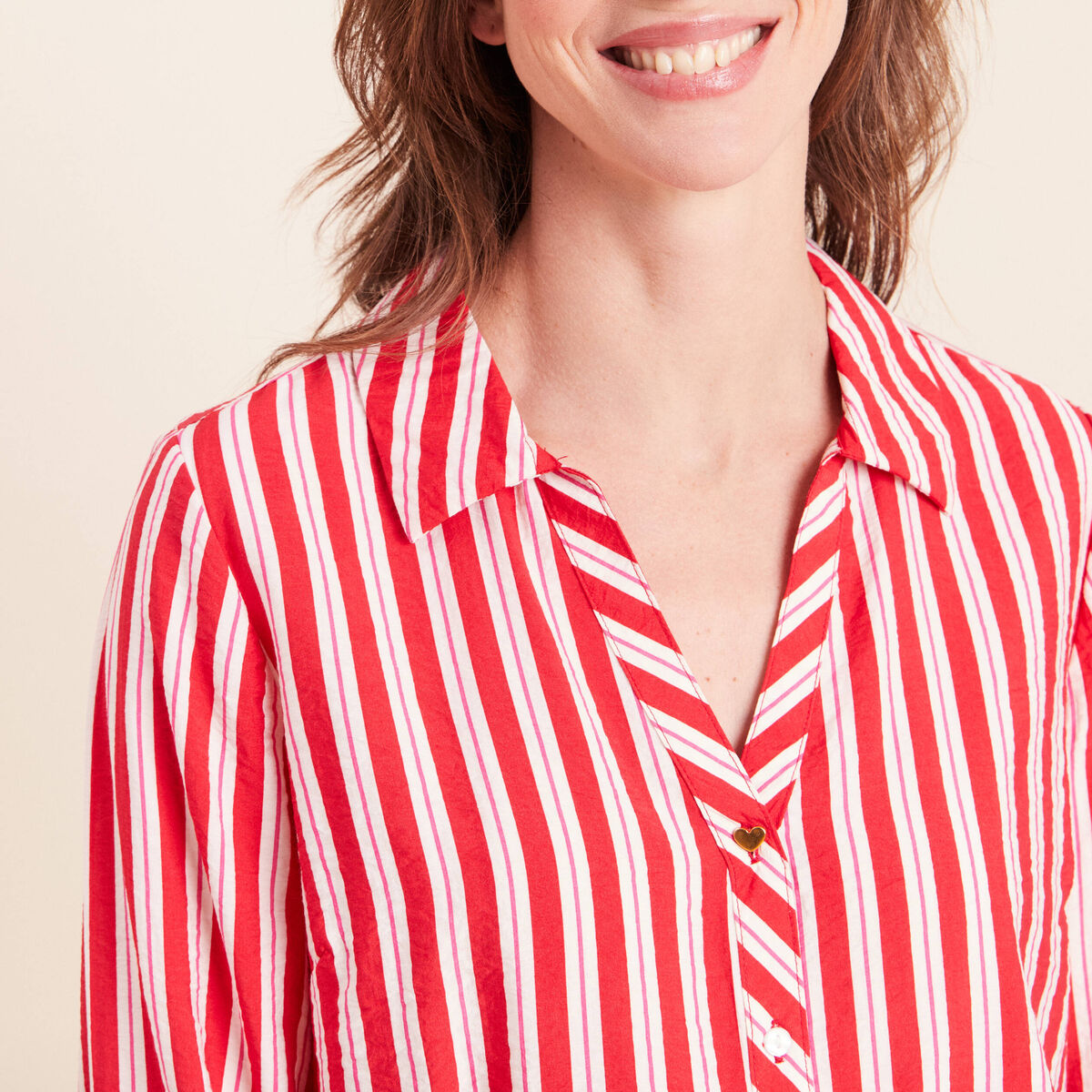 Chemise droite longue fluide col chemise rouge femme