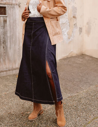 Jupe longue &eacute;vas&eacute;e en jean denim brut femme