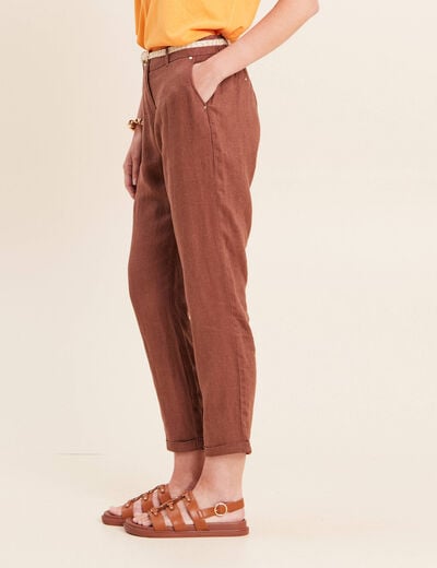 Pantalon coupe chino en lin ceintur&eacute; marron fonc&eacute; femme