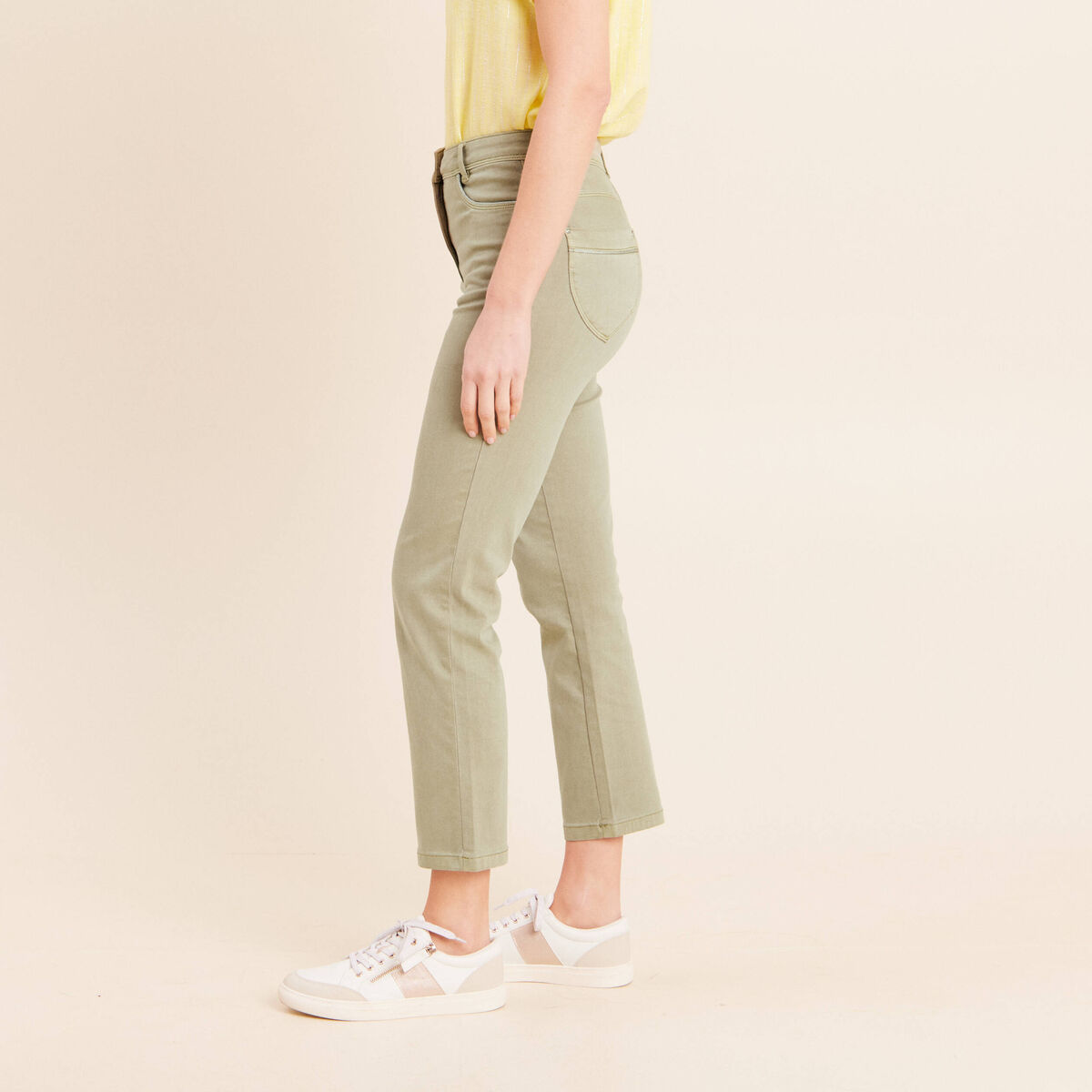 Jean coupe droite 7/8&egrave;me vert clair femme