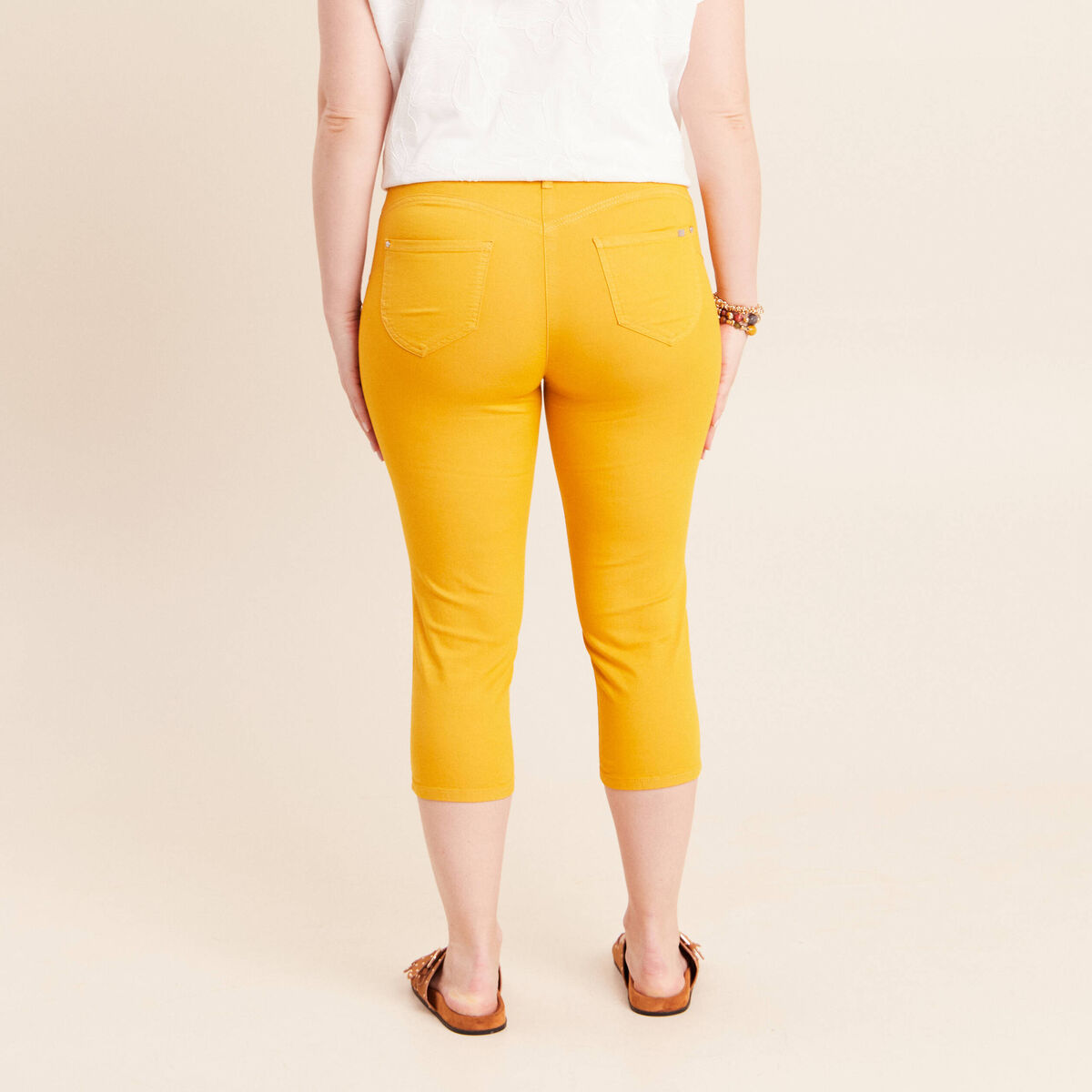Pantacourt magique Le L&eacute;ger coupe droite jaune femme