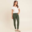 Jean magique L'Unique coupe ajust&eacute;e vert bouteille femme