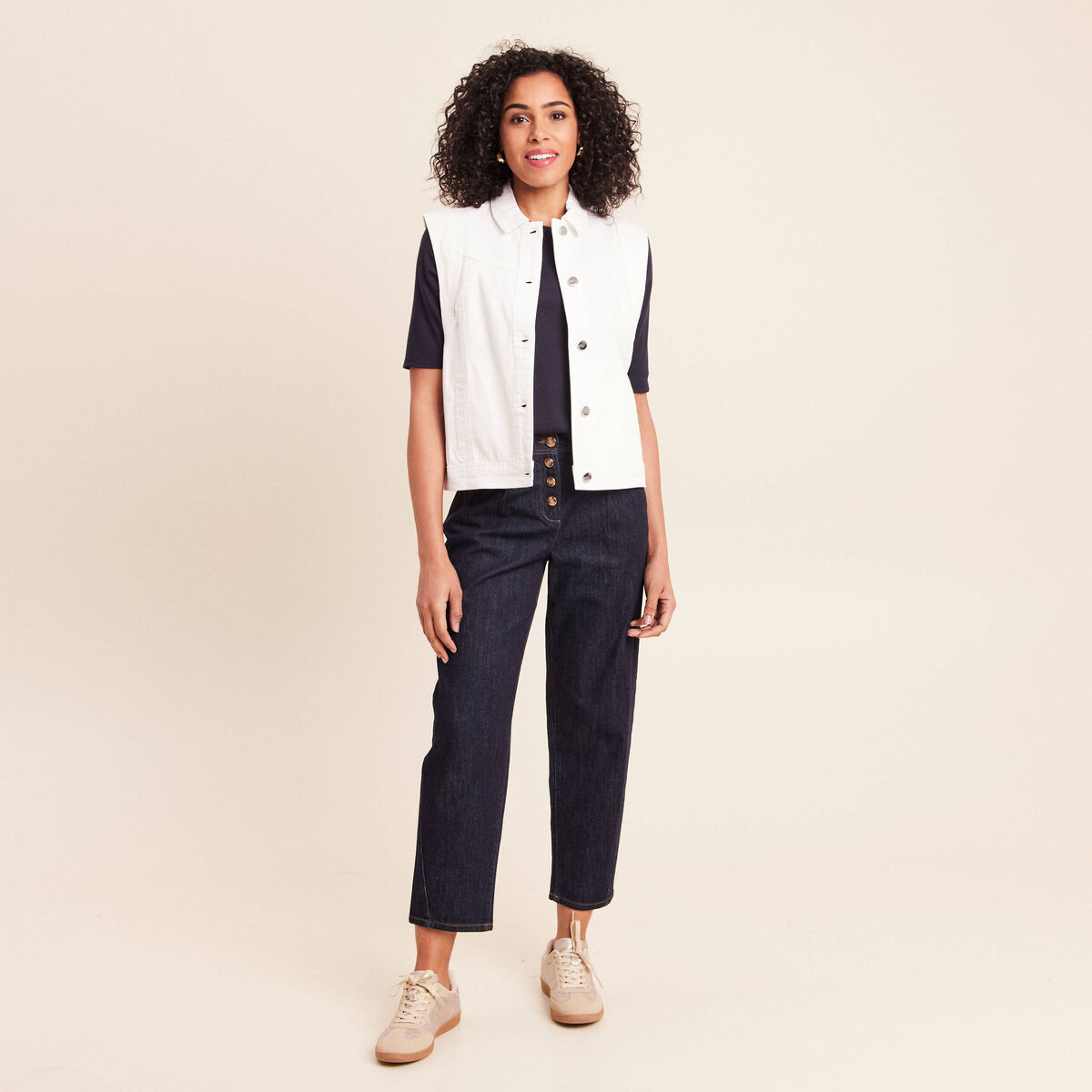 Veste sans manches en jean ecru femme
