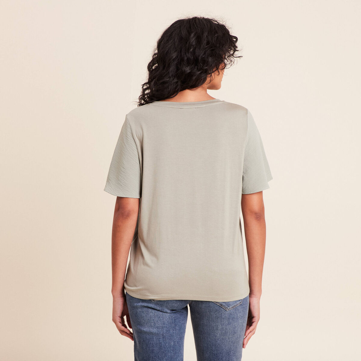 T-shirt bi-mati&egrave;re manches courtes vert clair femme