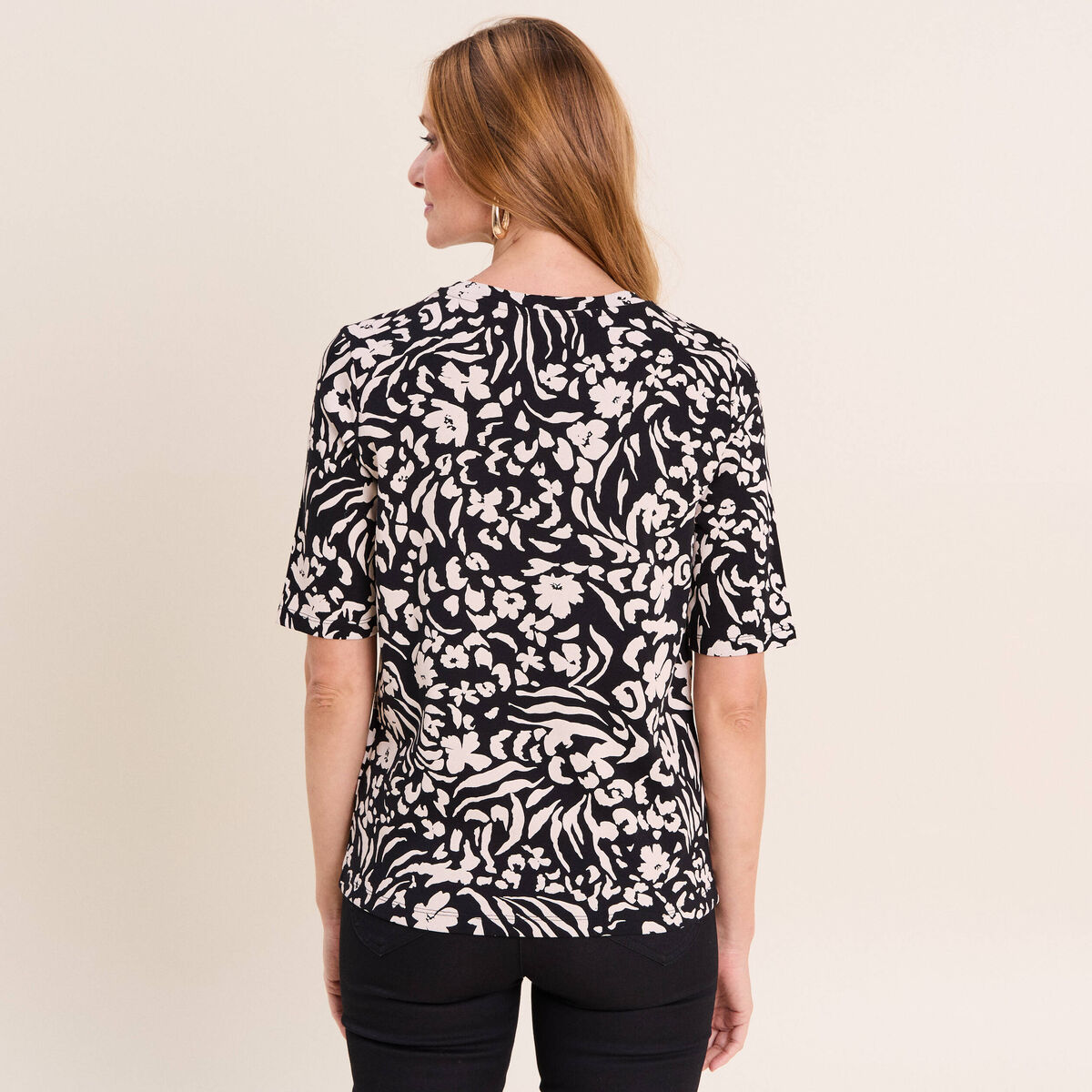 T-shirt en coton biologique noir femme