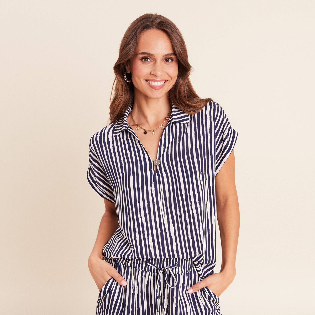 Blouse fluide manches courtes blanc femme