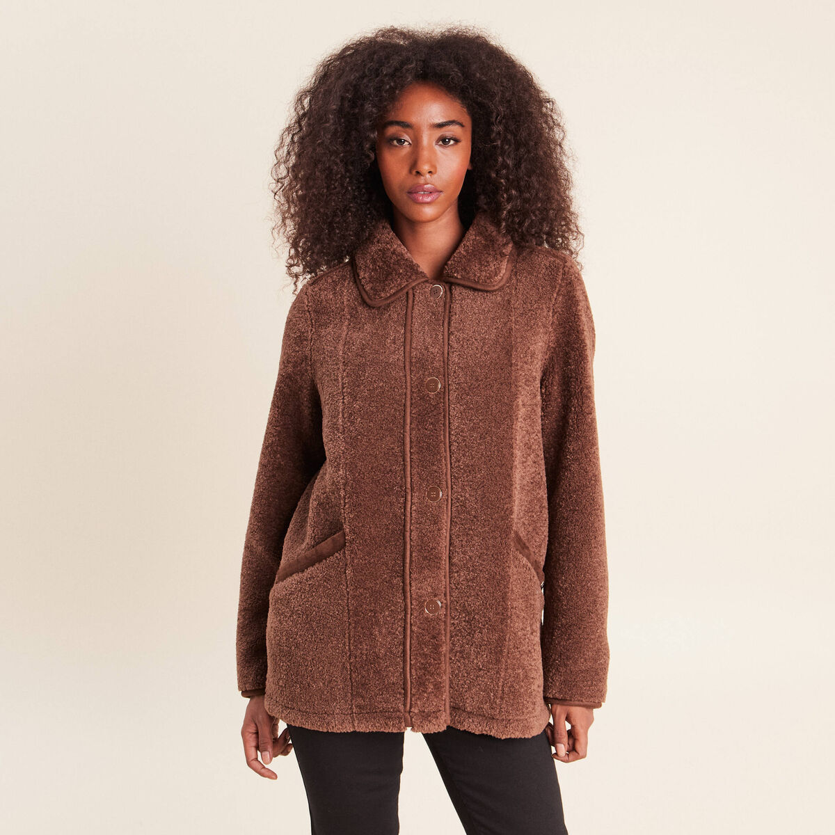 Manteau bouclette doubl&eacute; manches longues marron fonc&eacute; femme