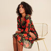 Robe courte &eacute;vas&eacute;e pliss&eacute;e manches 3/4 rouge femme
