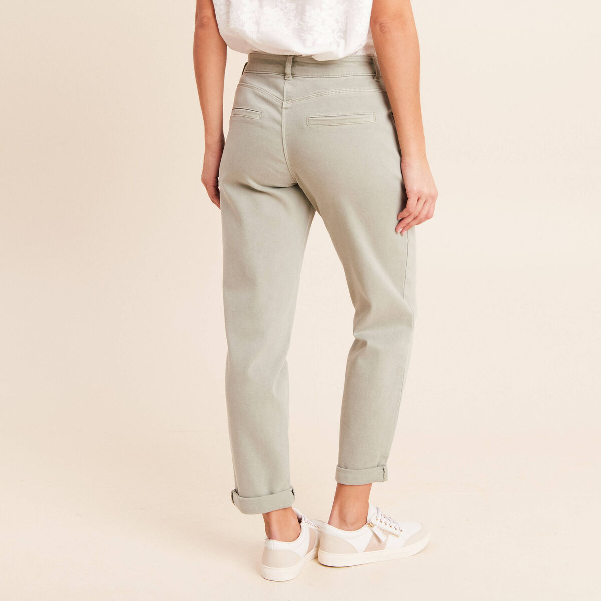 Jean coupe mom 7/8&egrave;me vert clair femme