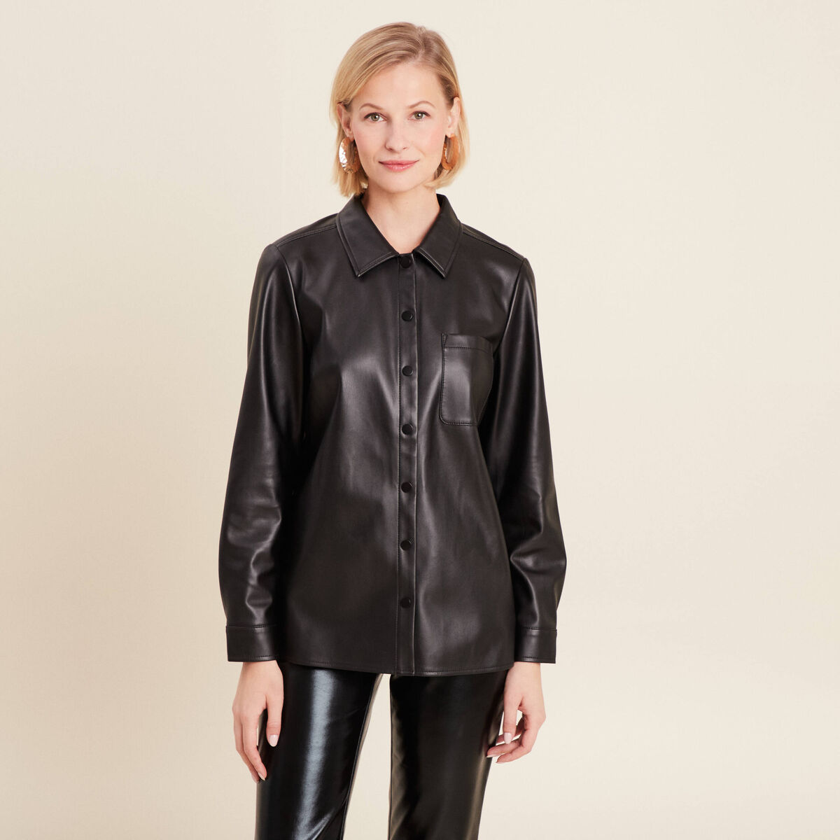 Chemise simili cuir noir femme