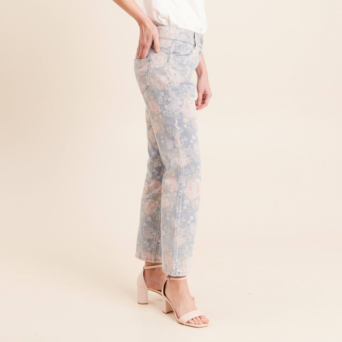 Jean coupe droite 7/8&egrave;me taille standard rose femme