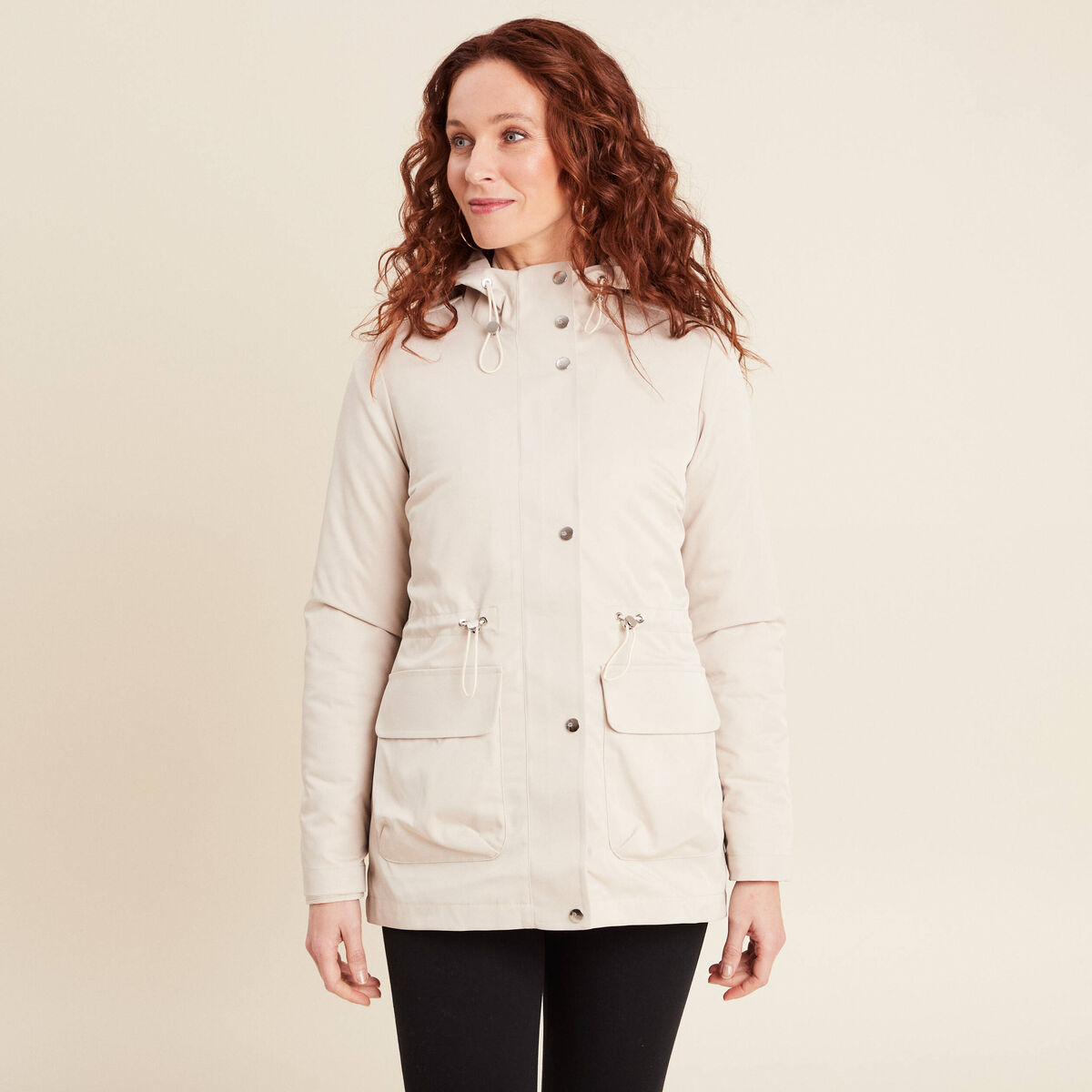 Parka &agrave; capuche sable femme