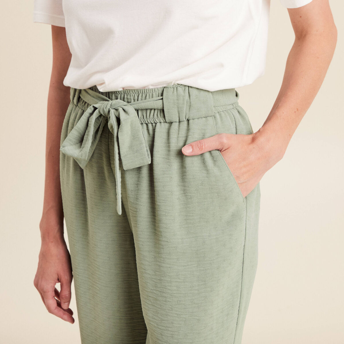 Pantalon flou droit 7/8ème vert clair femme