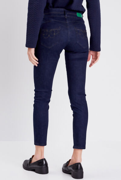 Jean ajusté avec clous denim brut femme