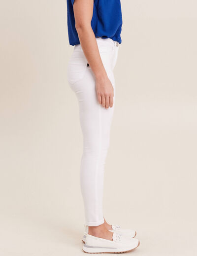 Jean ajusté taille standard 7/8ème blanc femme