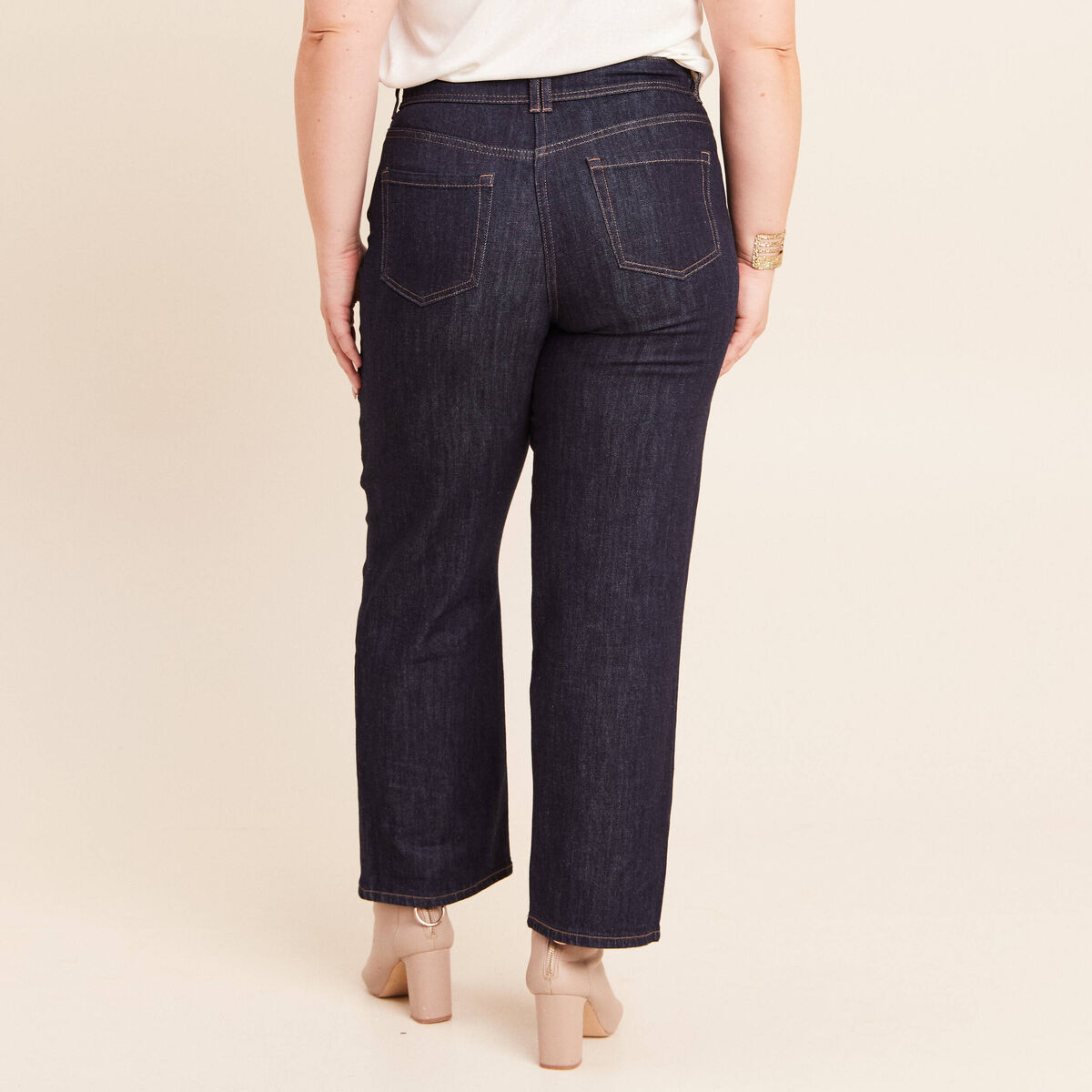 Jean coupe large 7/8&egrave;me taille haute denim brut femme