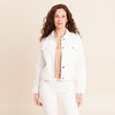 Veste cintr&eacute;e en jean avec broderies blanc femme