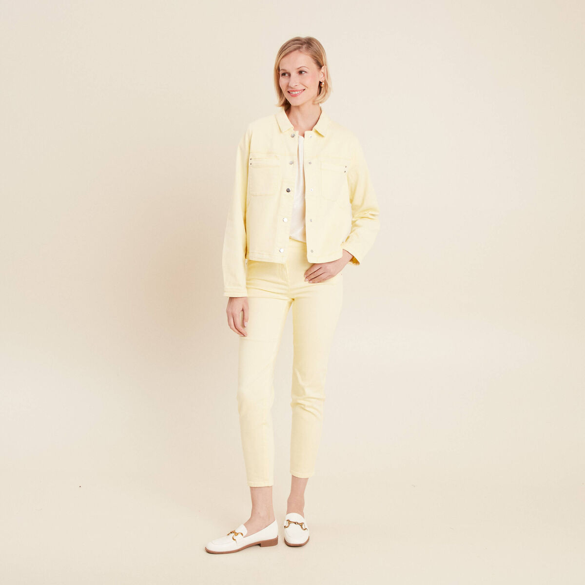 Pantalon ajusté 7/8ème jaune clair femme