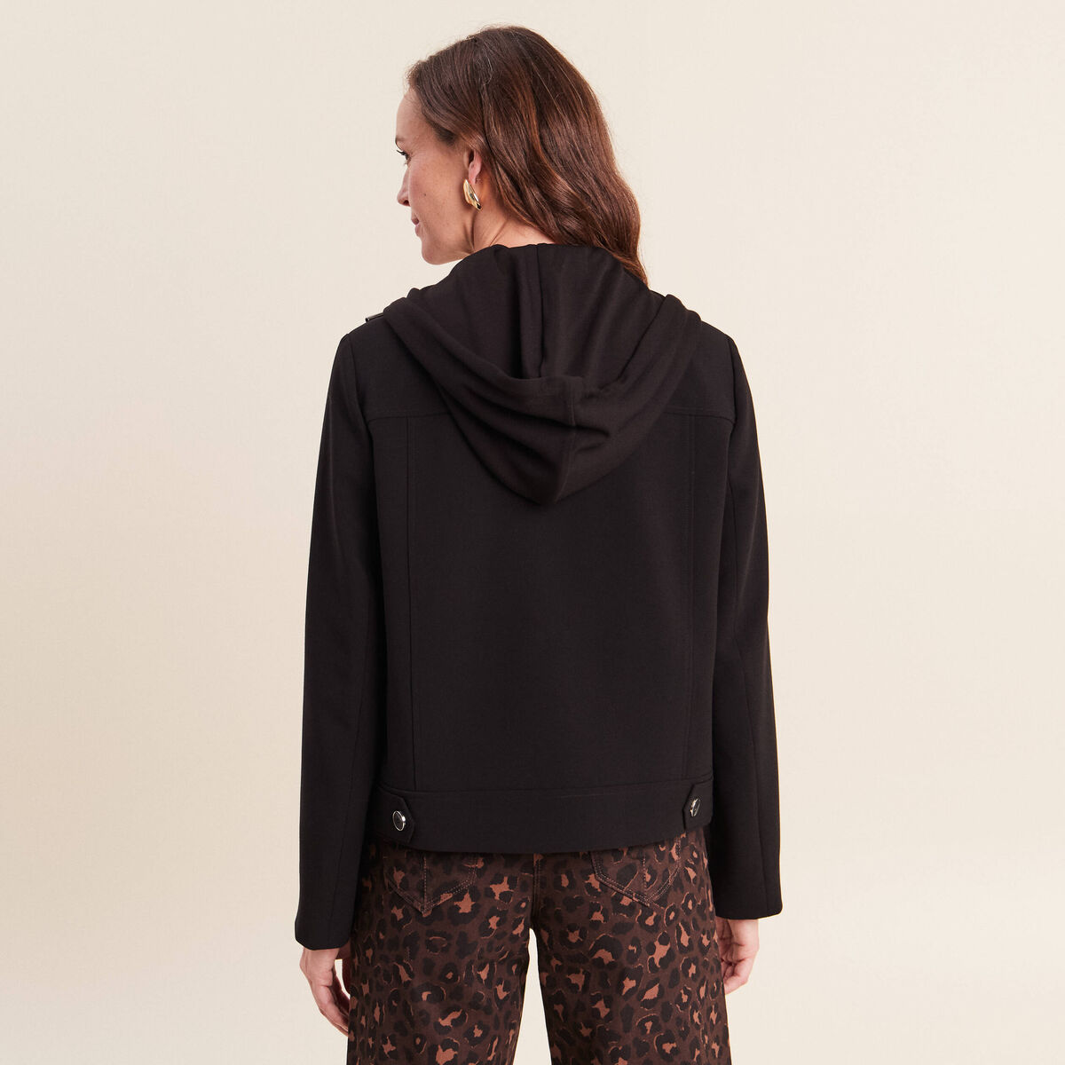 Veste manches longues capuche amovible noir femme