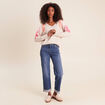 Pull col v avec broderie beige femme