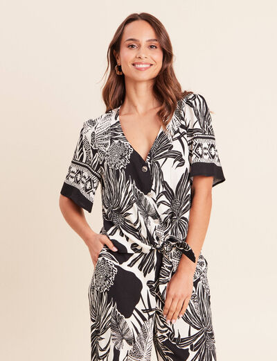 Chemise col v manches courtes fluides noir femme