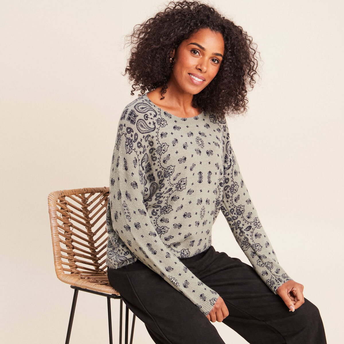 Pull col rond vert femme