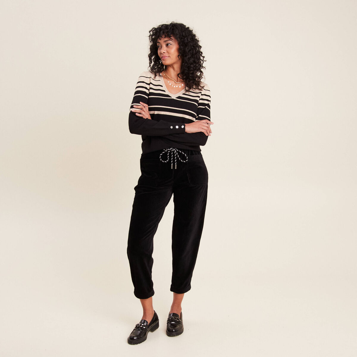 Pull manches longues noir femme