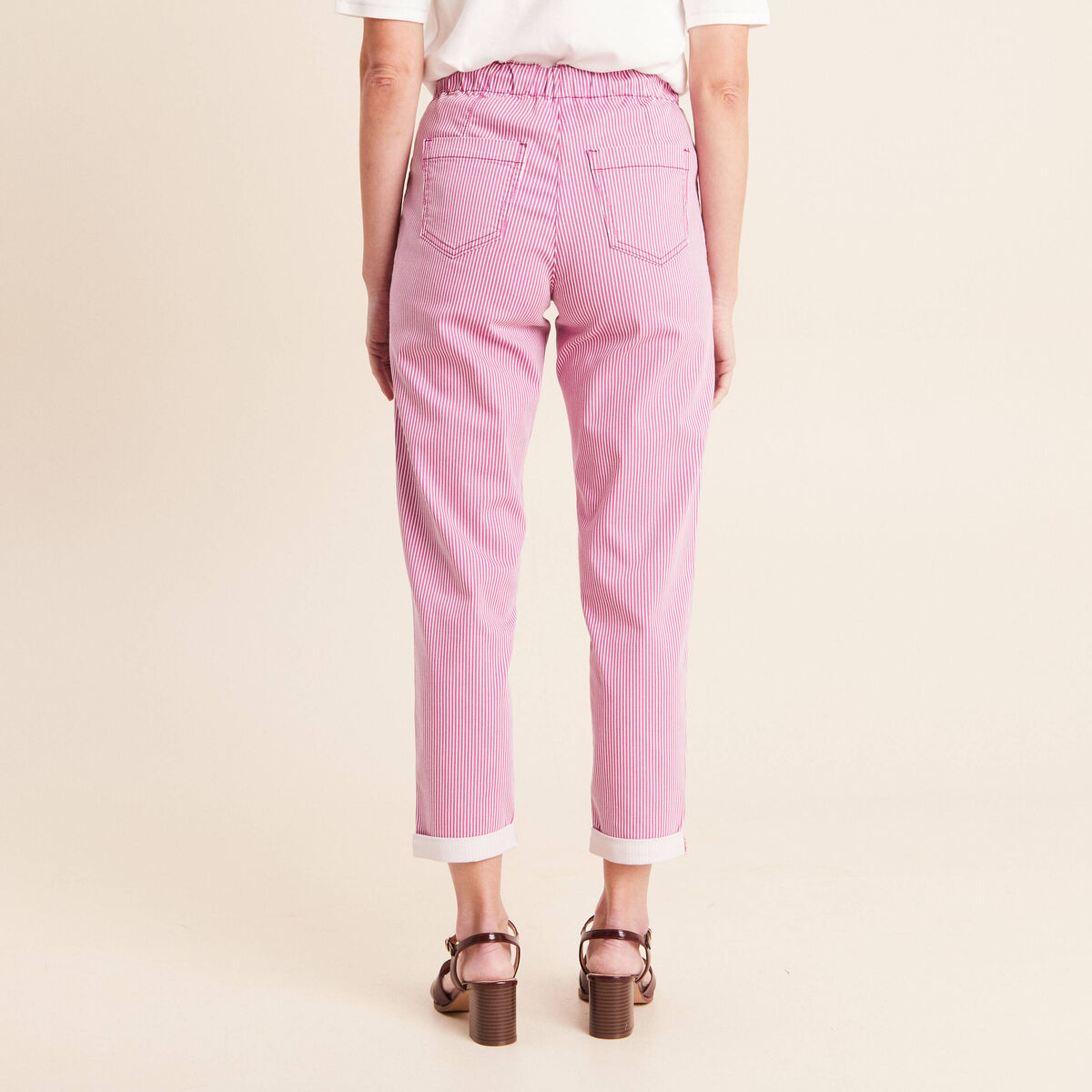 Pantalon coupe mom 7/8&egrave;me rose femme