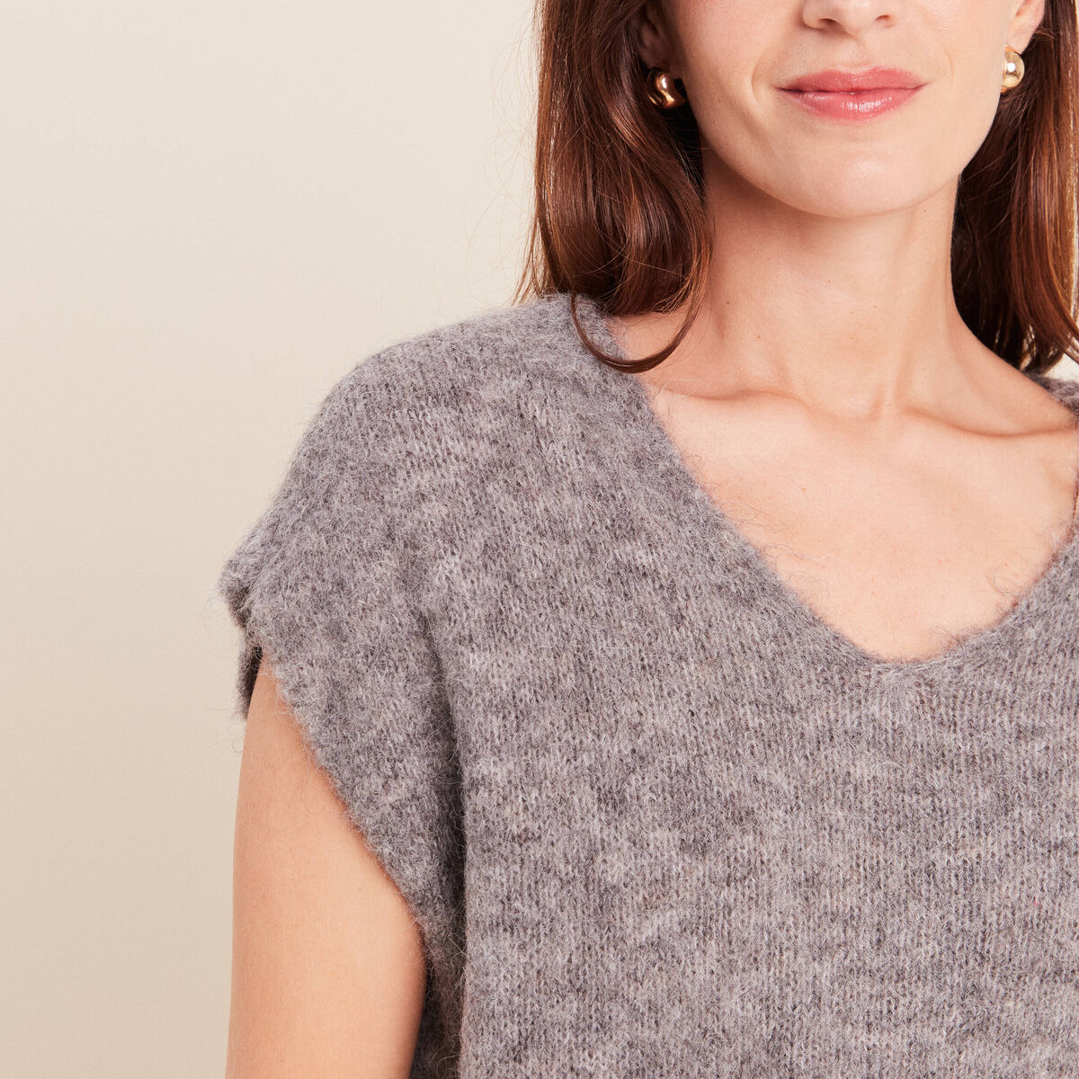 Pull sans manches gris fonc&eacute; femme