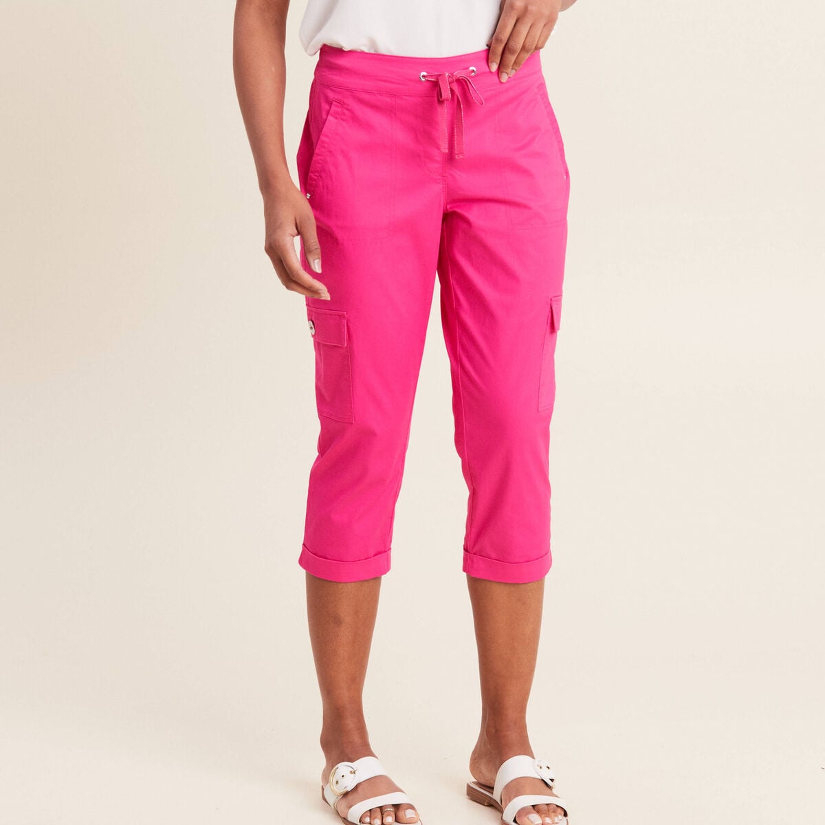 Pantacourt droit poches c&ocirc;t&eacute;s rose fushia femme
