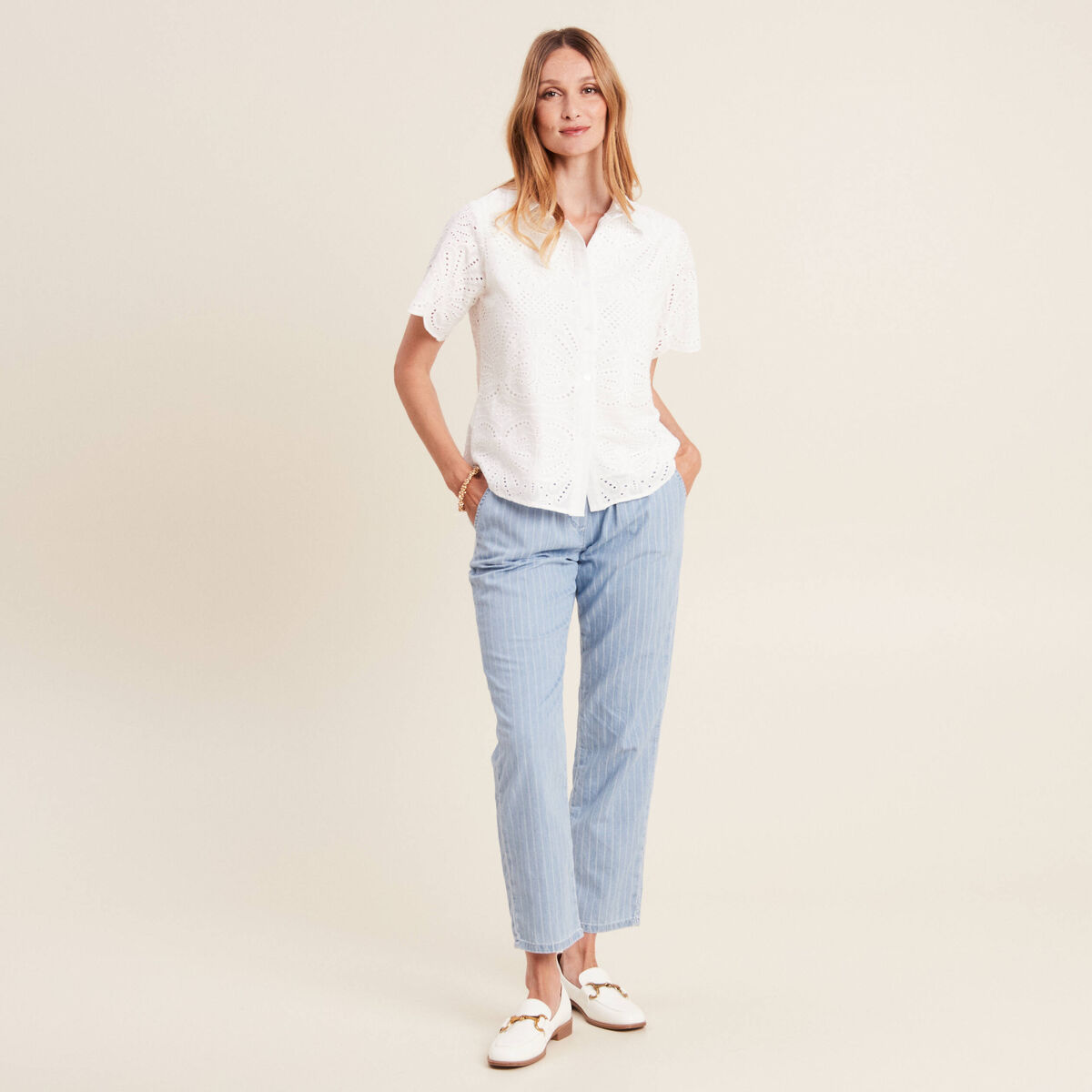 Chemise manches courtes brod&eacute;e ecru femme
