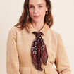 Foulard en tissu fluide marron fonc&eacute; femme